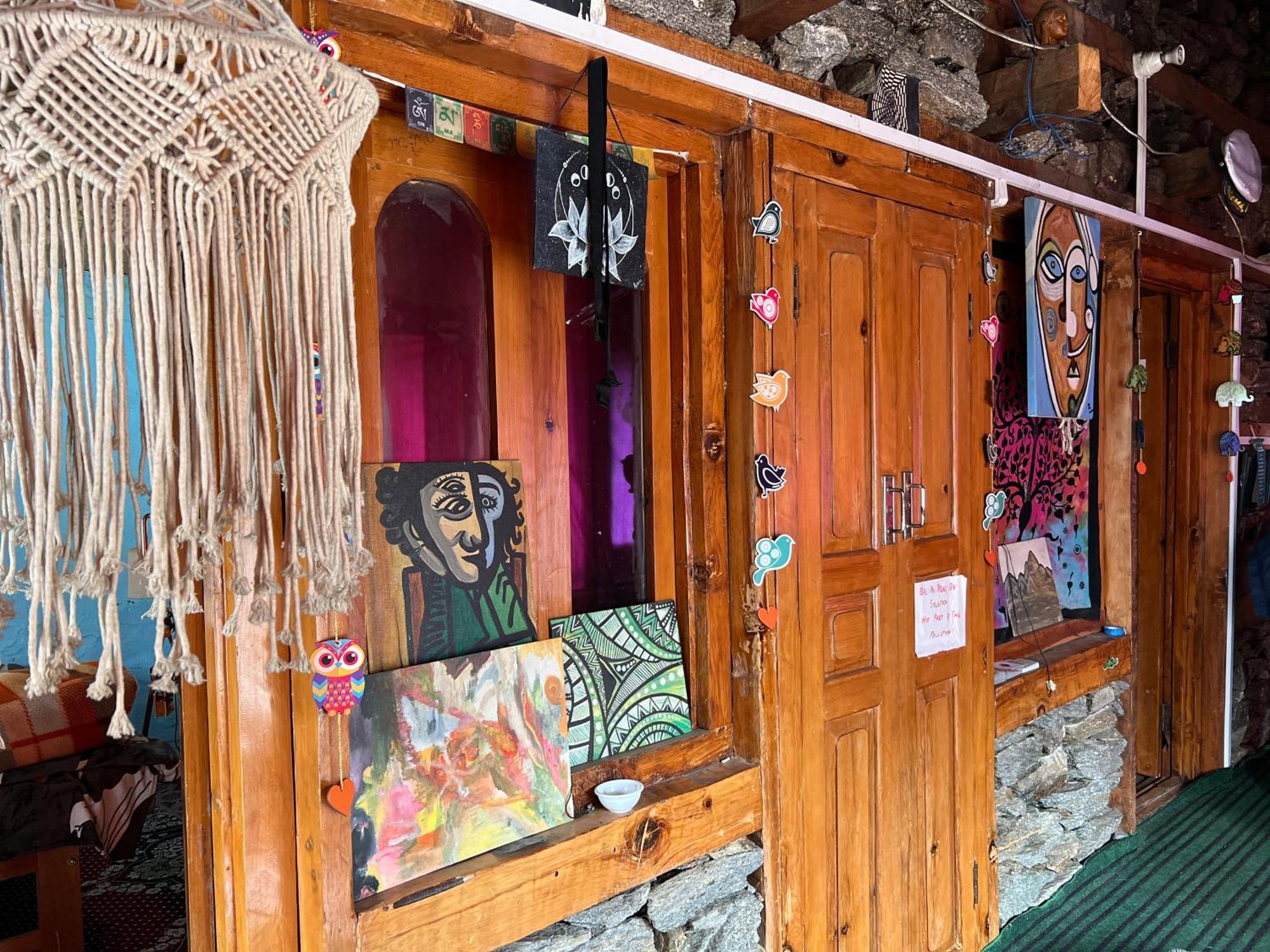 Kalgha Old Brahma Homestay מראה חיצוני תמונה