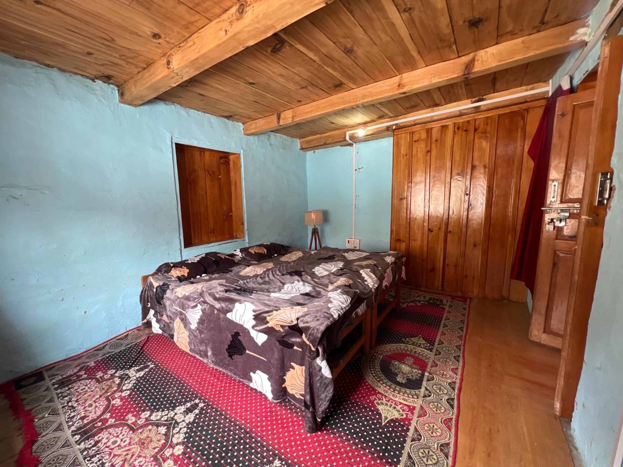 Kalgha Old Brahma Homestay מראה חיצוני תמונה